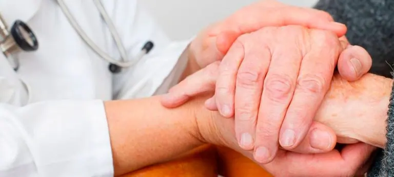 Cómo ayudar a un enfermo de Parkinson