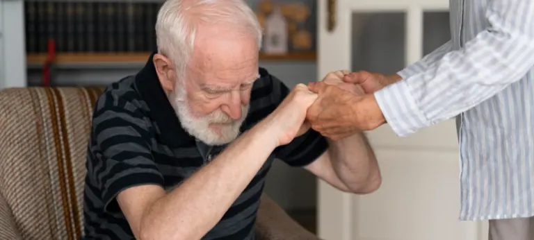 Origen del Parkinson: causas, factores de riesgo y cuidado integral